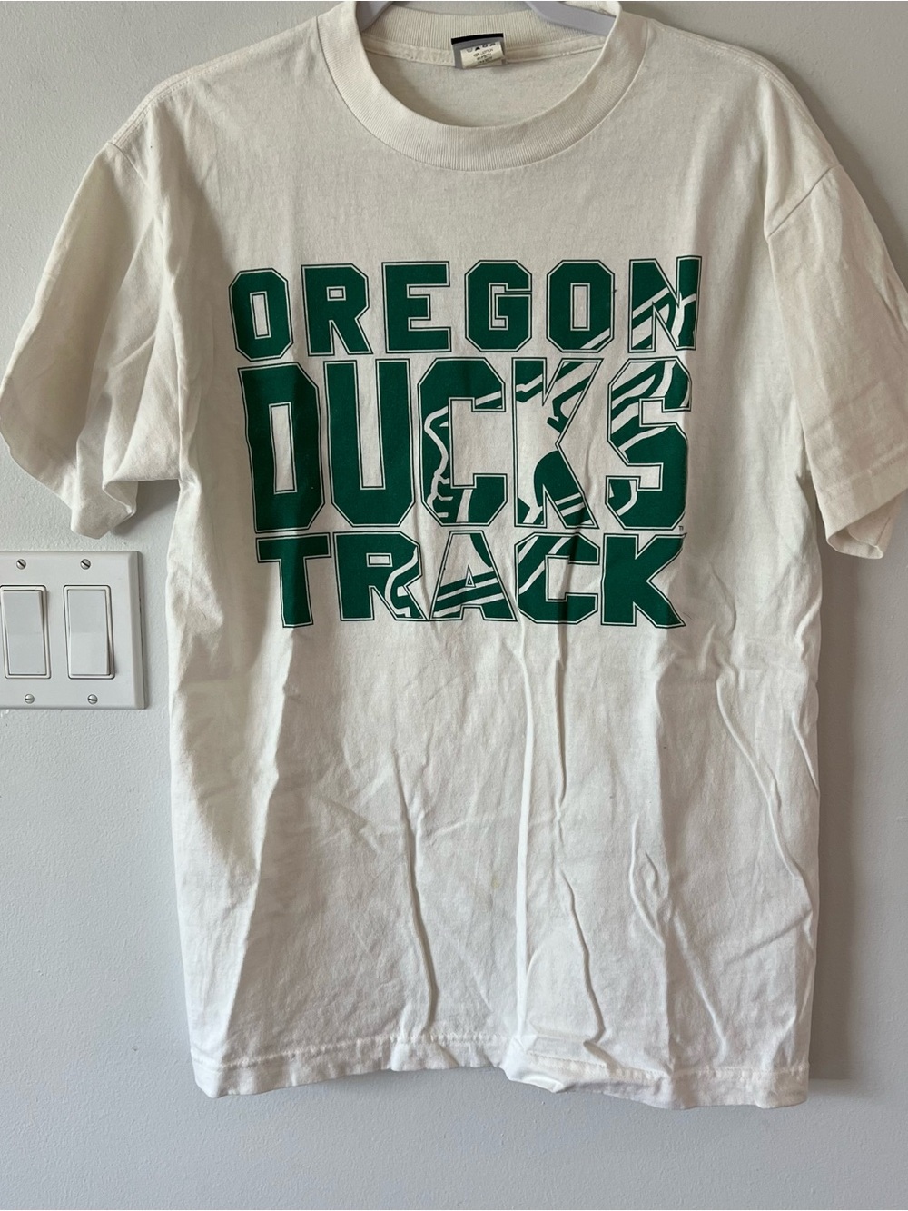 Vintage CI Sport Oregon Ducks Track Graphic Long-Sleeve Tee WhiteGreen Medium M